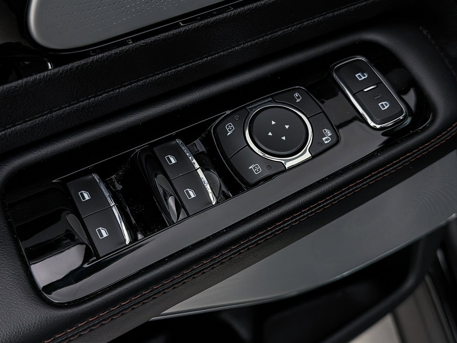 Used 2021 Lincoln Aviator Grand Touring w/ Equipment Group 301A image 23