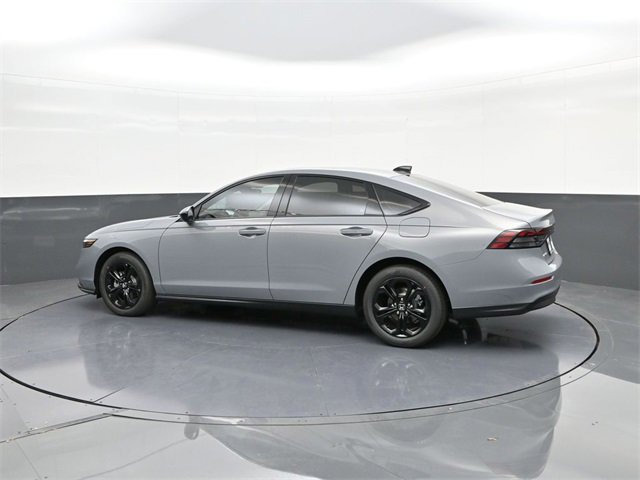 New 2025 Honda Accord SE image 5