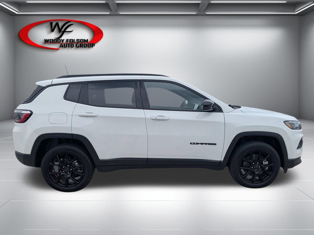 New 2026 Jeep Compass Latitude AWD/4WD image 2
