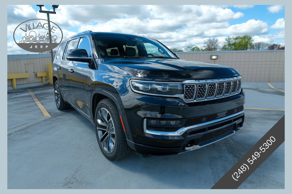 Used 2022 Jeep Grand Wagoneer Series III w/ Rear Seat Video Group 1 AWD/4WD image 1