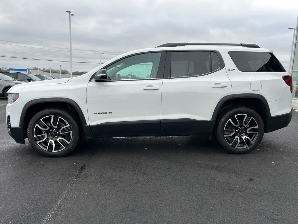 Used 2021 GMC Acadia SLT w/ Elevation Edition image 4