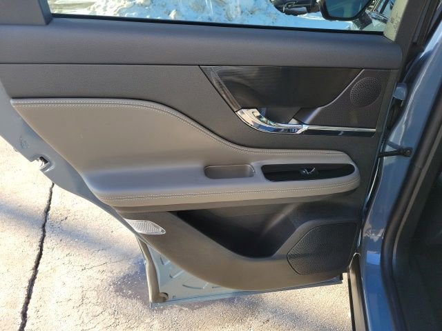 Certified 2024 Lincoln Corsair AWD w/ Equipment Group 101A image 19