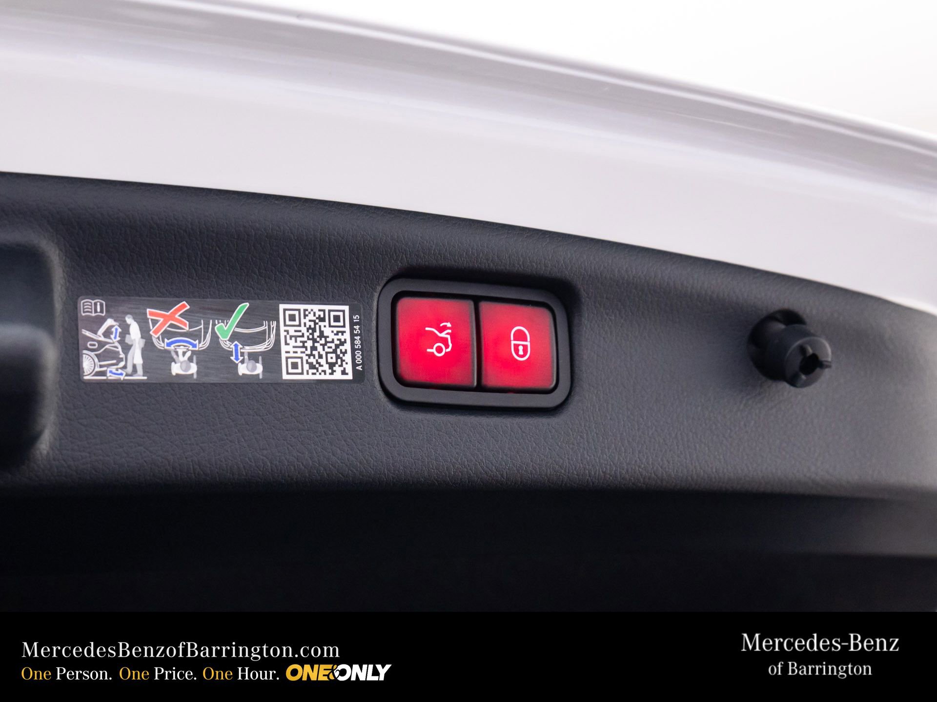 New 2026 Mercedes-Benz C 300 image 33