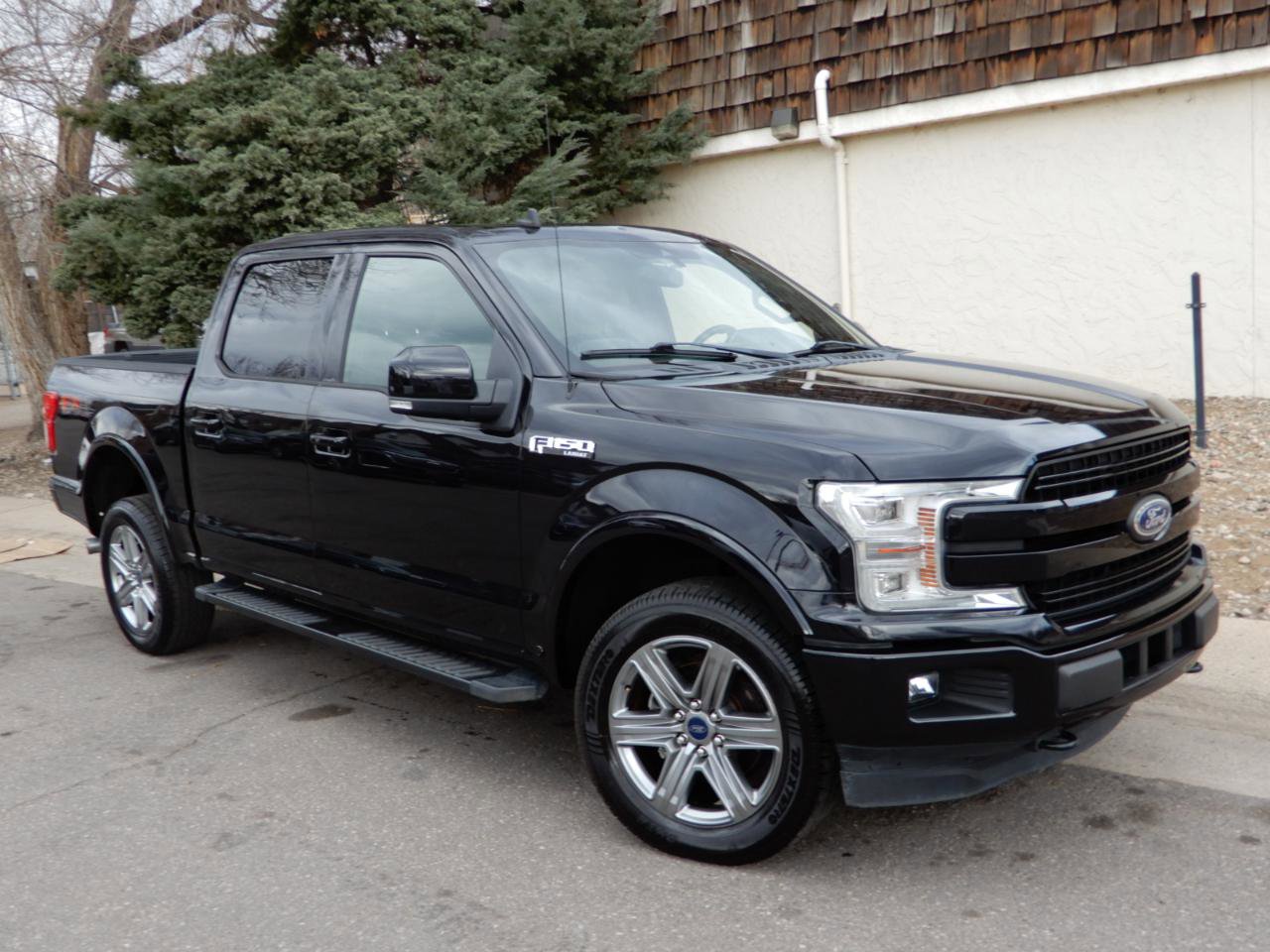 Used 2019 Ford F150 Lariat w/ Equipment Group 502A Luxury image 3