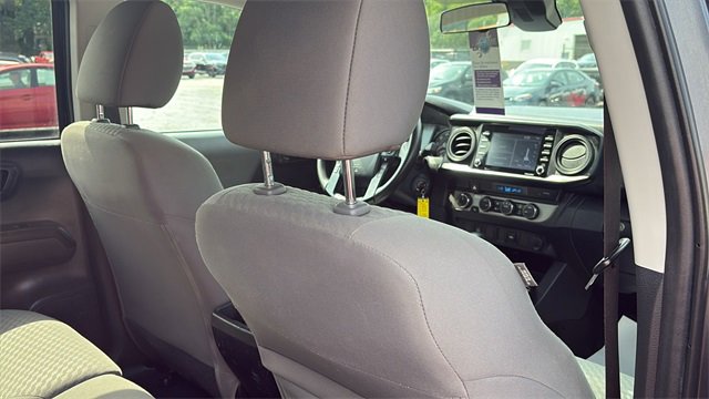 Used 2022 Toyota Tacoma SR image 24