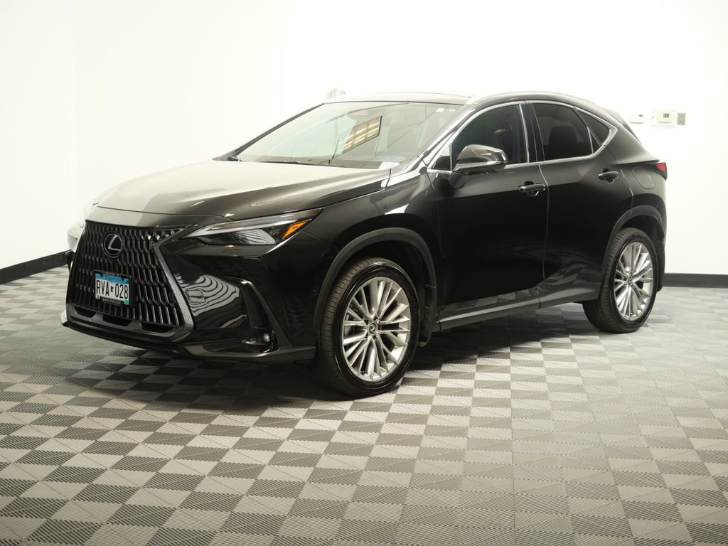 Used 2025 Lexus NX 350h AWD w/ Accessory Package (2T) image 4
