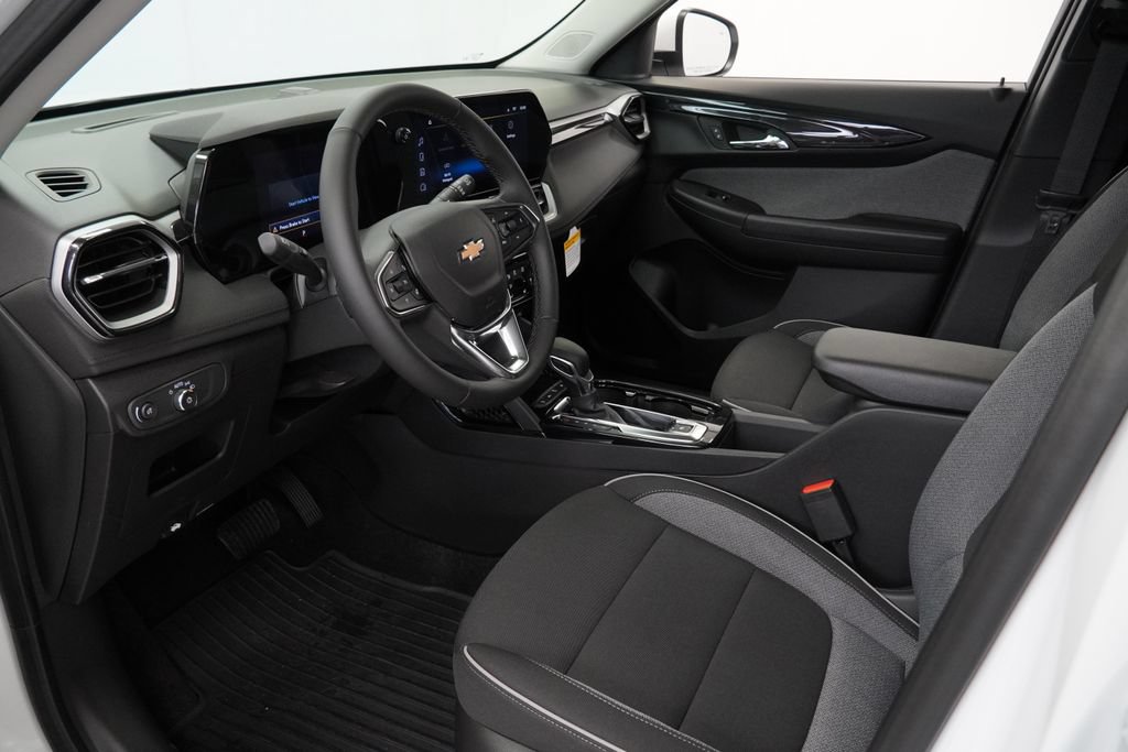 New 2026 Chevrolet TrailBlazer LT w/ Convenience Package AWD/4WD image 10