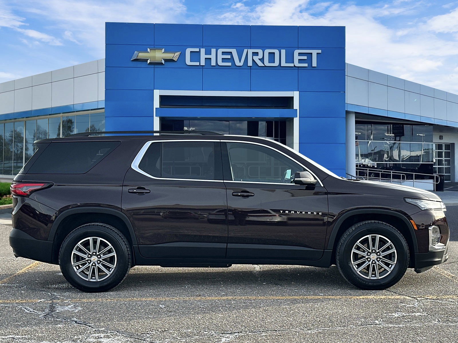 Certified 2023 Chevrolet Traverse LT AWD/4WD image 5
