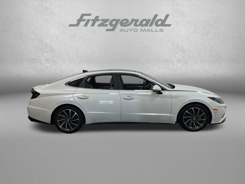 Used 2020 Hyundai Sonata Limited w/ Preferred Accessory Package FWD image 8