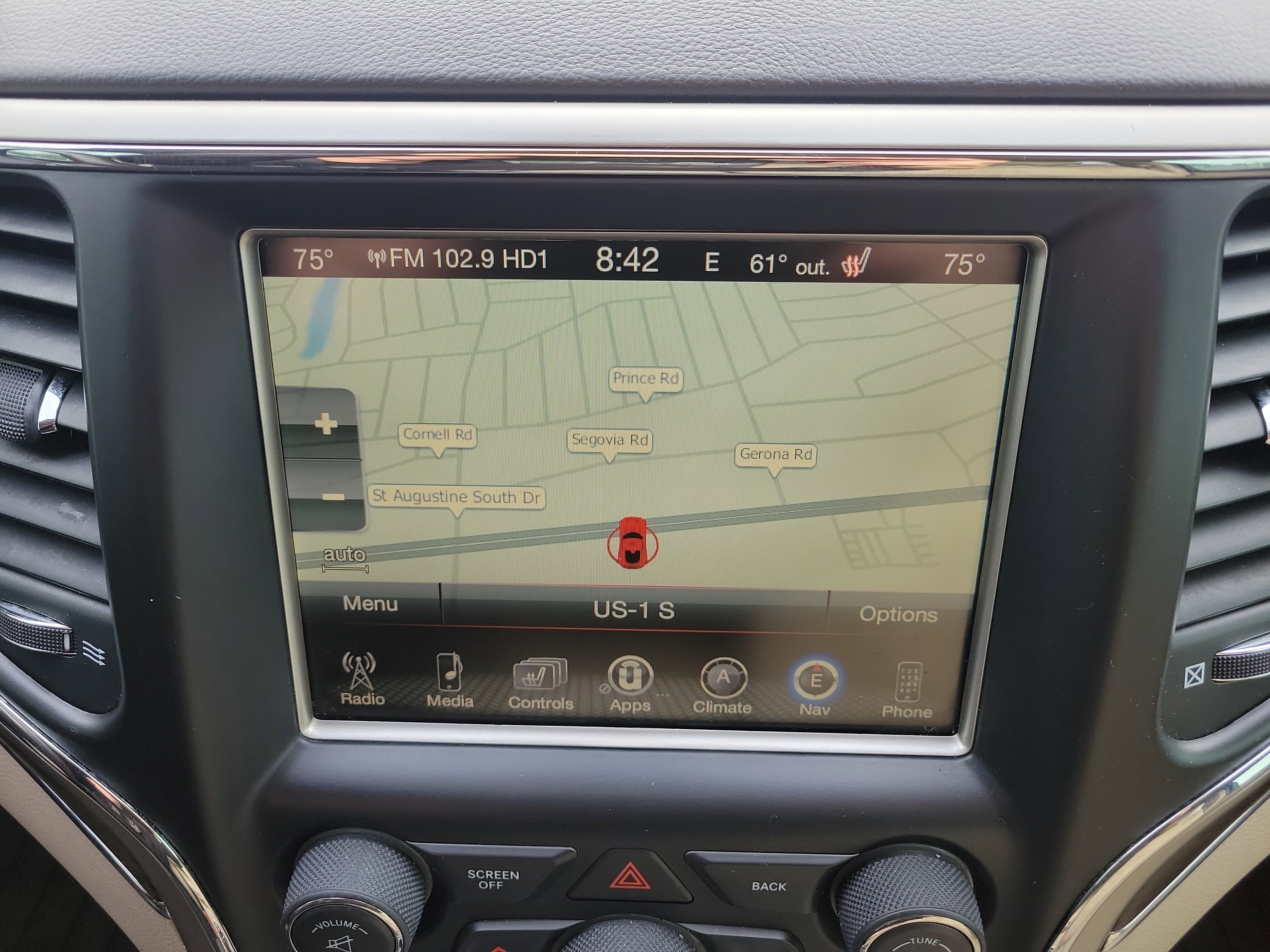 Used 2017 Jeep Grand Cherokee Overland image 34