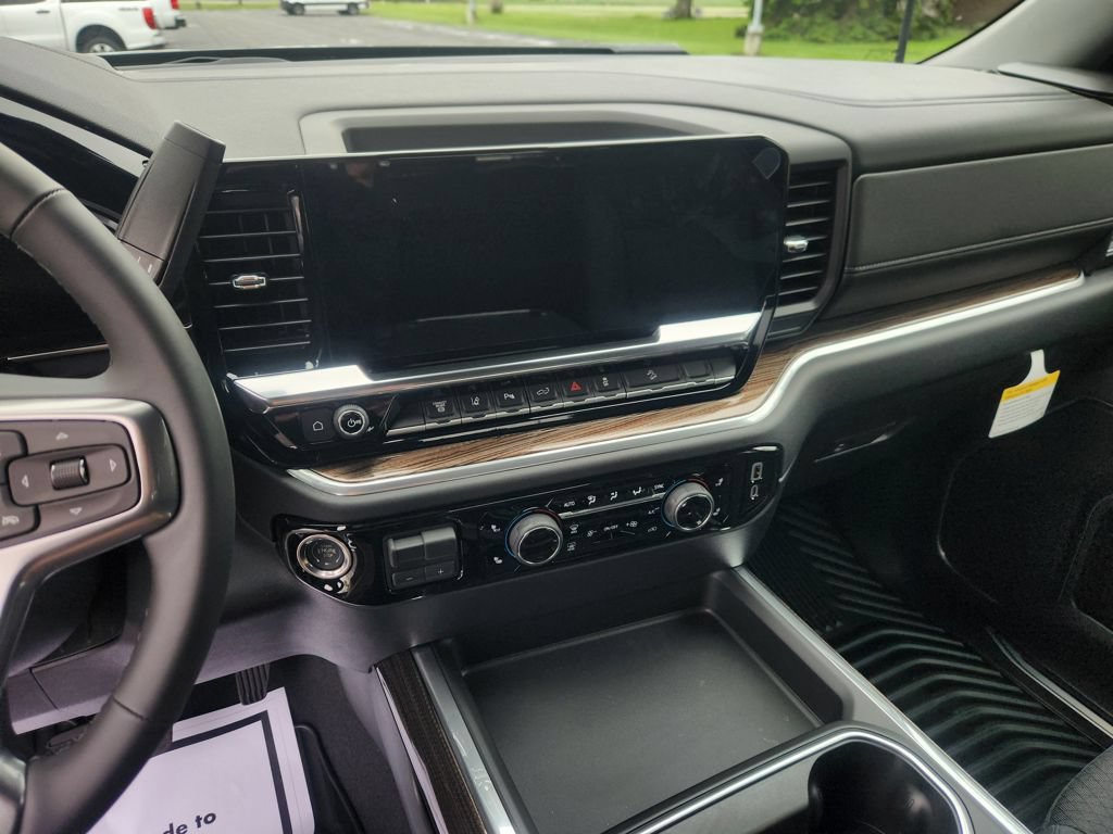 New 2026 Chevrolet Silverado 2500 LT w/ Trail Boss Package AWD/4WD image 12