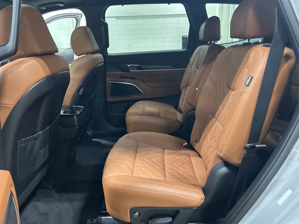 Certified 2025 Kia Telluride EX X-Line image 18