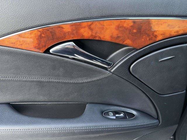 Used 2008 Mercedes-Benz E 350 4MATIC Sedan image 29