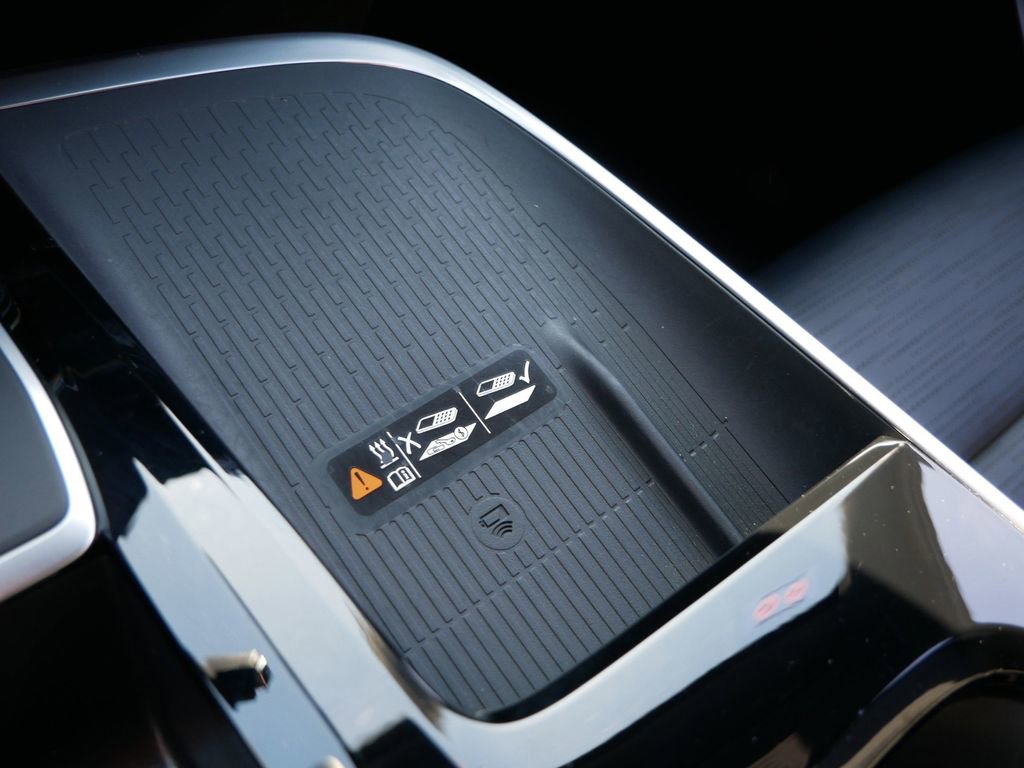 Used 2025 Buick Enclave Sport Touring image 20