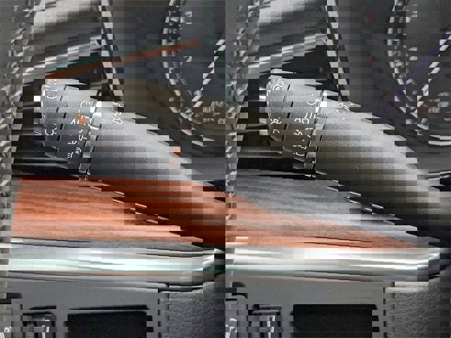 New 2025 Cadillac XT5 Premium Luxury w/ LPO, Floor Liner Package image 29