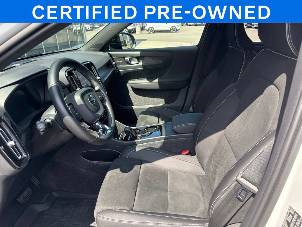 Certified 2024 Volvo XC40 Recharge Ultimate w/ Protection Package Premier AWD/4WD image 34