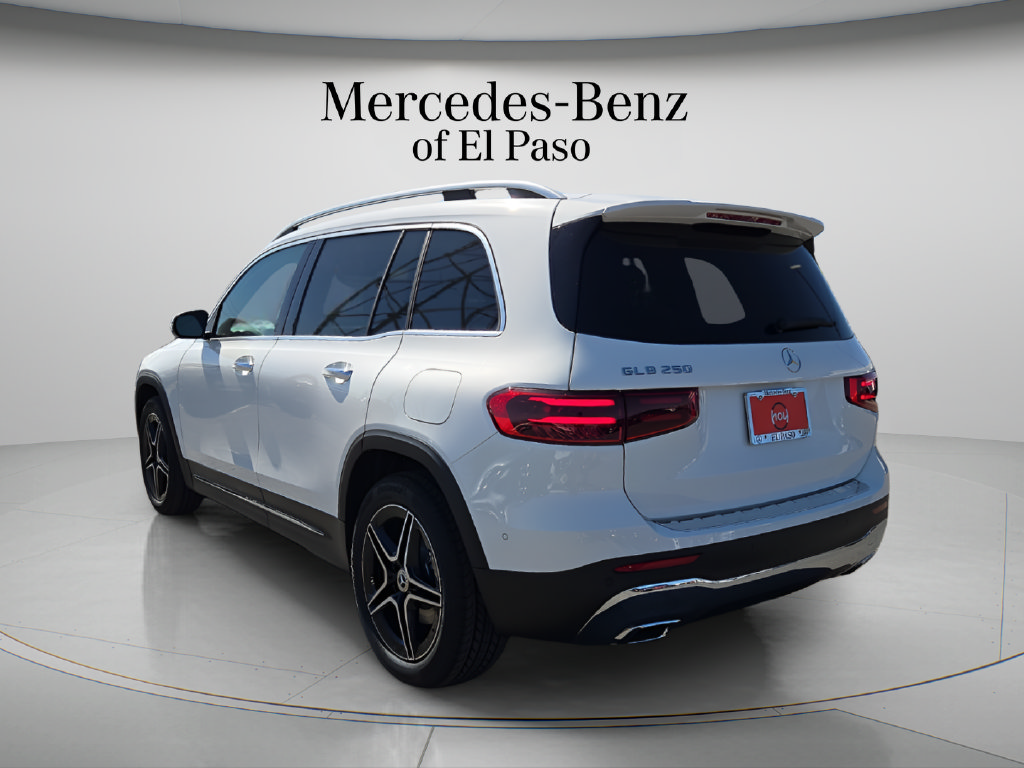New 2026 Mercedes-Benz GLB 250 image 4