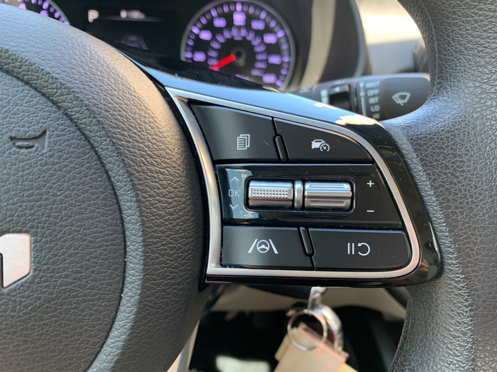 Used 2023 Kia Forte LXS FWD image 16