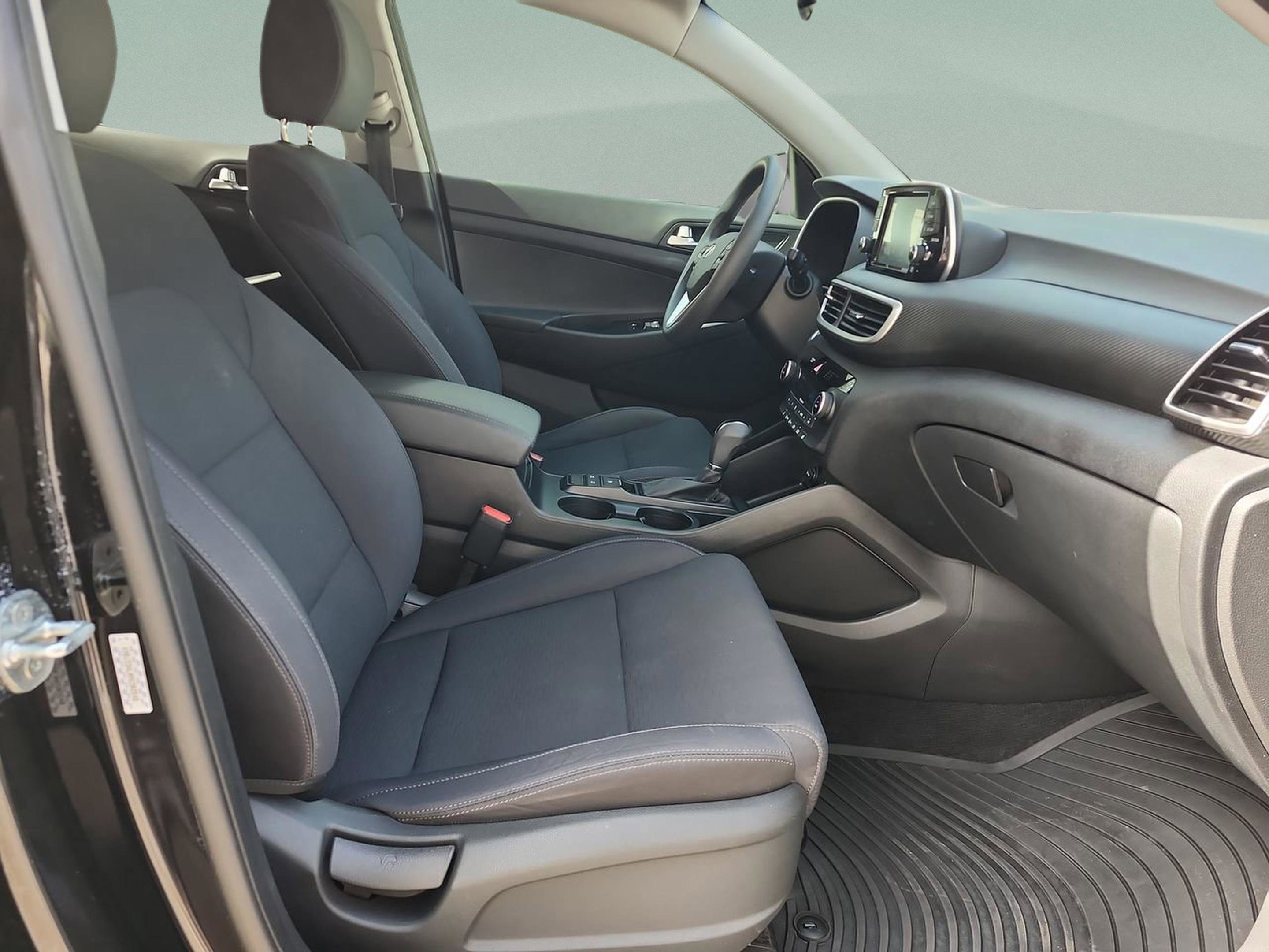 Certified 2021 Hyundai Tucson SEL w/ Winter Weather Package image 19