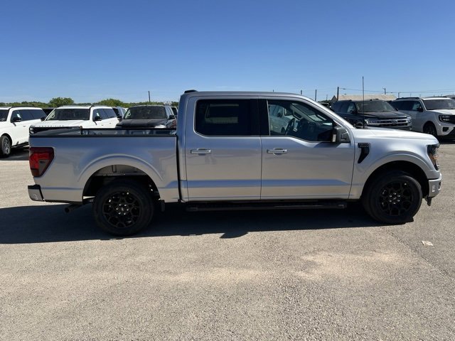 New 2025 Ford F150 XLT w/ Equipment Group 302A MID image 9