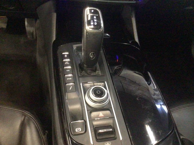 Used 2019 Maserati Levante AWD/4WD image 25