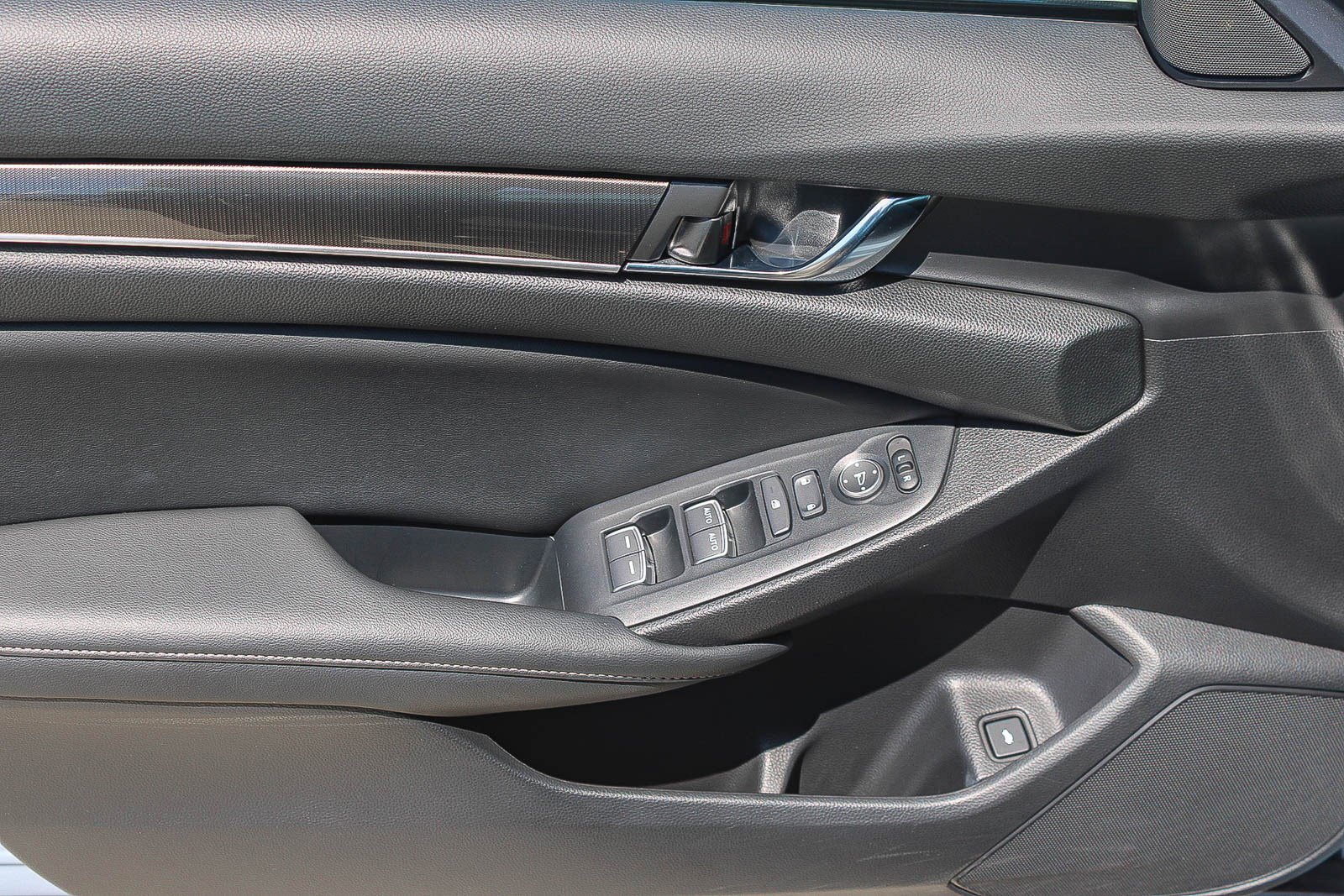 Used 2022 Honda Accord Sport image 21