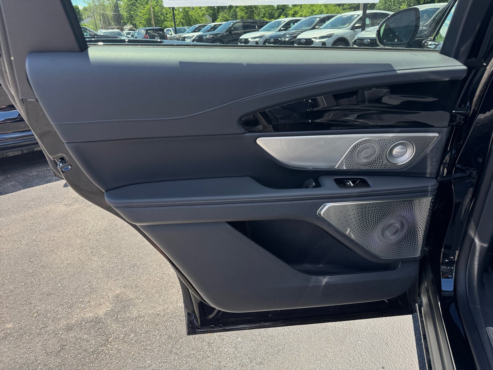 New 2026 Lincoln Nautilus Reserve AWD/4WD image 25