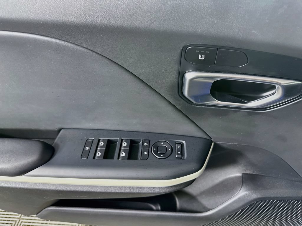 Used 2025 Kia K4 GT-Line w/ GT-Line Sunroof Package FWD image 24