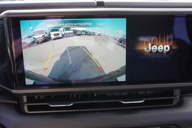 Certified 2025 Jeep Wrangler Unlimited Rubicon 4xe w/ Safety Group image 34