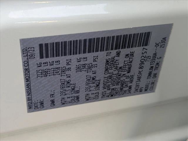 Used 2023 Nissan Rogue S image 24