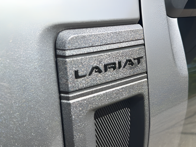 Certified 2024 Ford Maverick Lariat w/ Black Appearance Package AWD/4WD image 15
