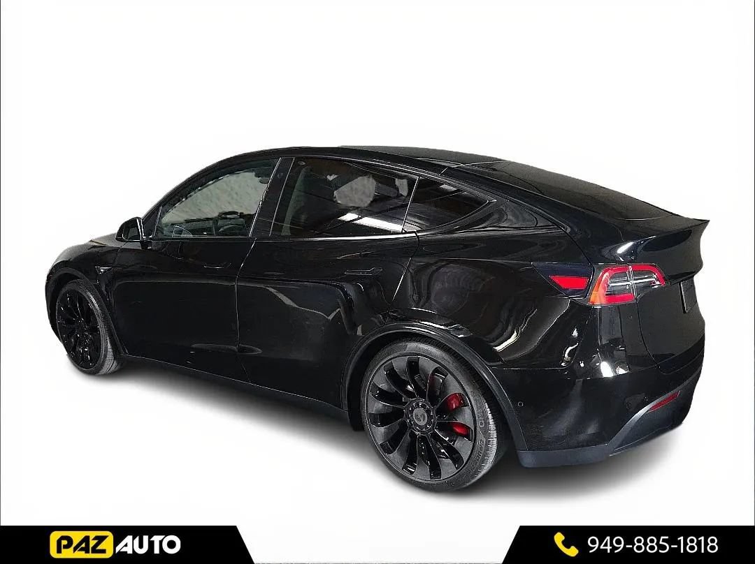 Used 2022 Tesla Model Y Performance AWD/4WD image 3