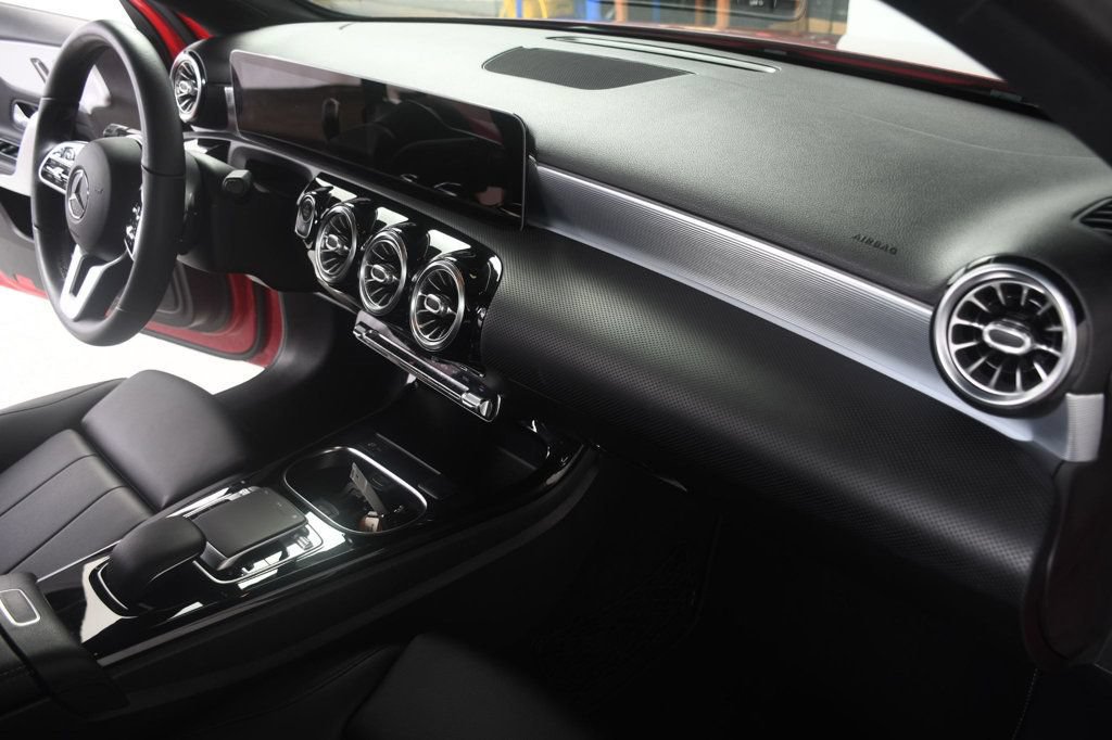 Used 2020 Mercedes-Benz A 220 image 27