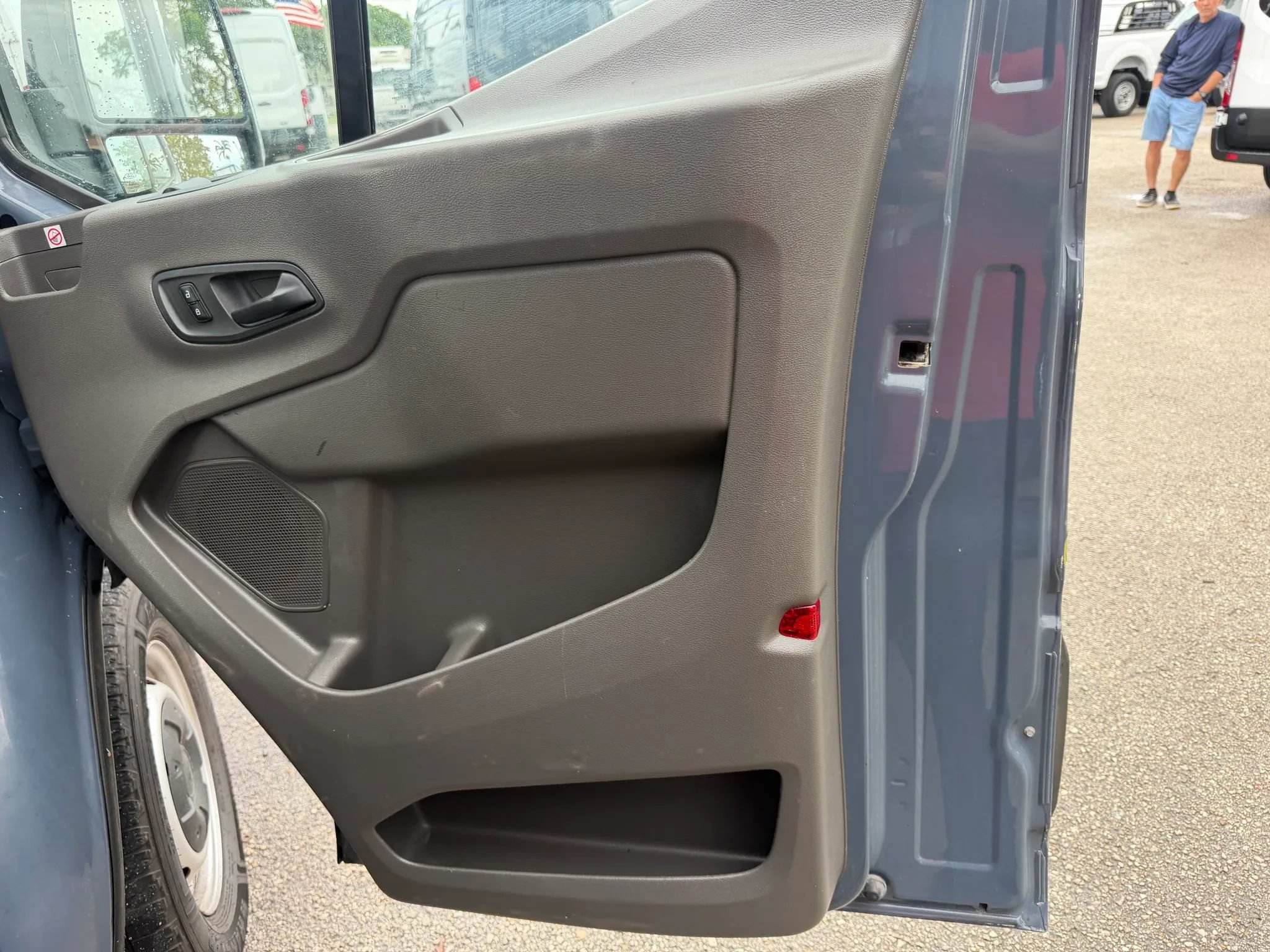 Used 2020 Ford Transit 250 148 High Roof Extended RWD image 16