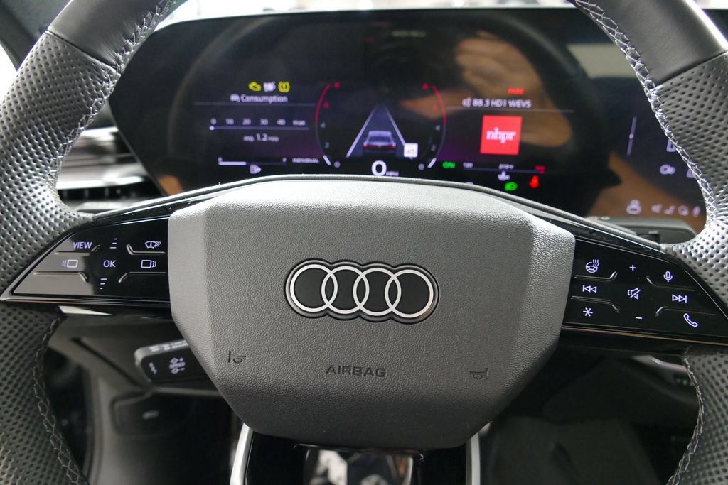 Used 2025 Audi S5 Prestige w/ Prestige Package AWD/4WD image 15