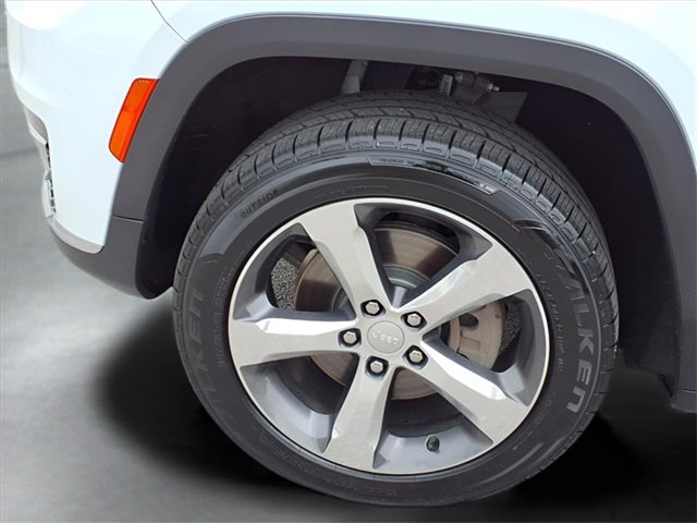 Used 2021 Jeep Grand Cherokee L Limited image 21