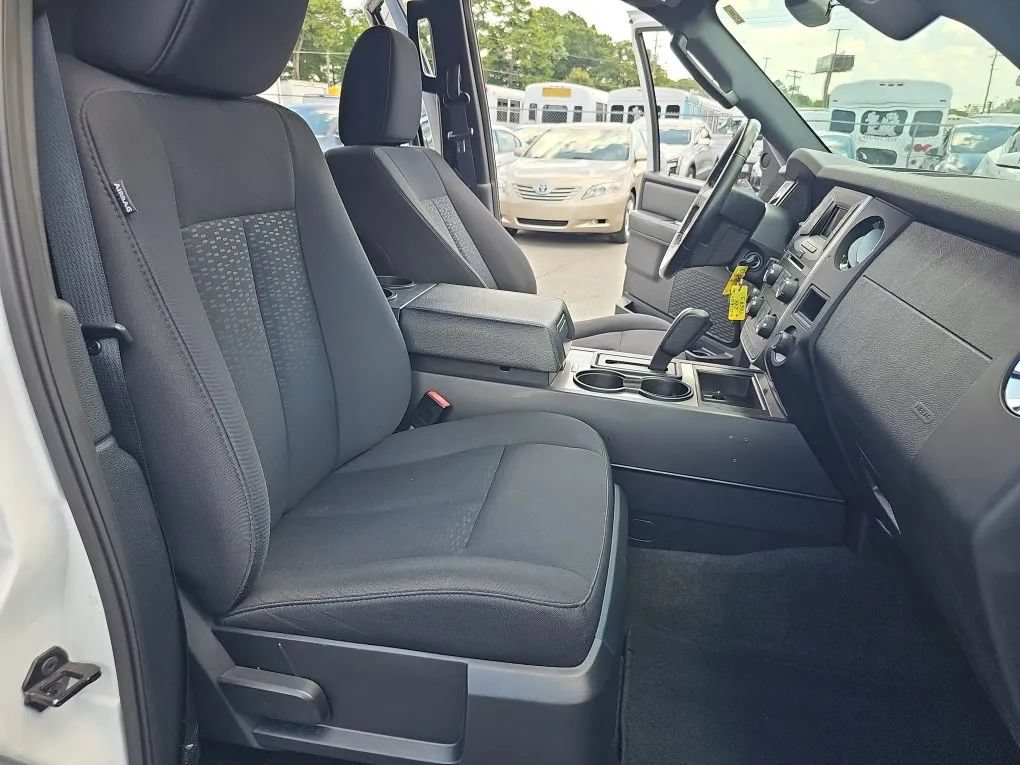 Used 2016 Ford Expedition EL XL w/ Equipment Group 101A AWD/4WD image 22