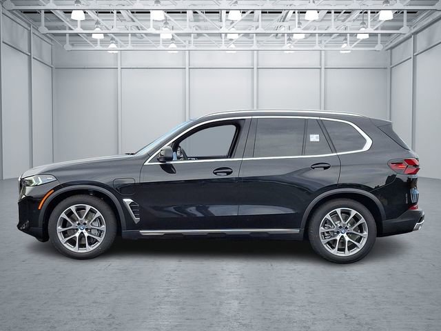 Certified 2025 BMW X5 xDrive50e w/ Premium Package image 8