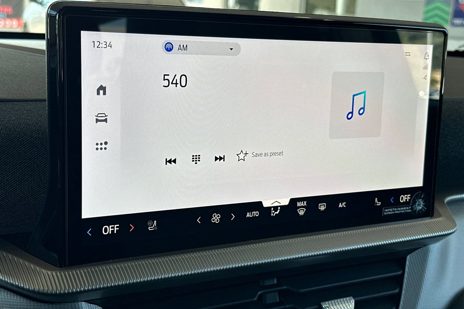 New 2026 Ford Explorer Active w/ Active Comfort Package image 18