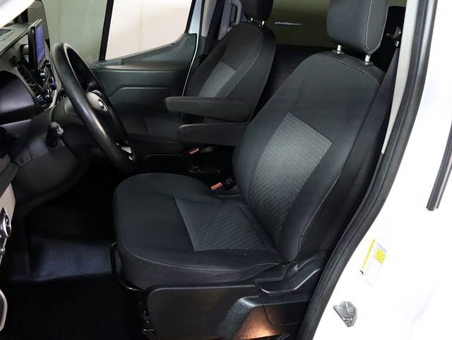 Used 2020 Ford Transit 250 130 Low Roof image 4