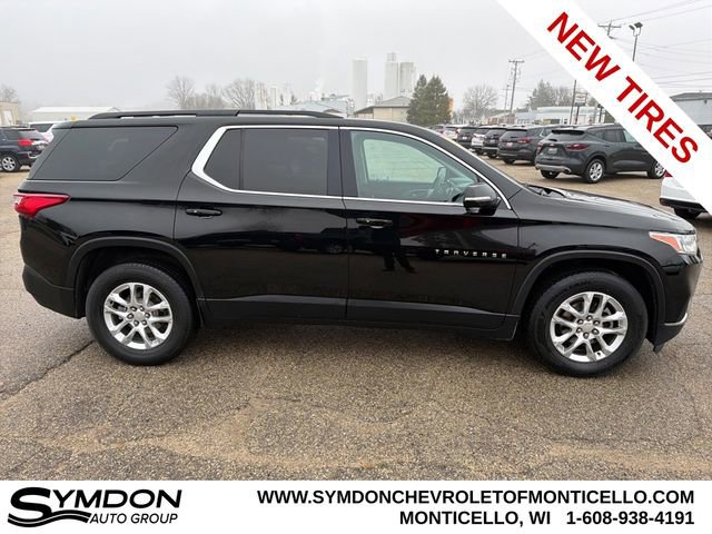 Used 2019 Chevrolet Traverse LT w/ LPO, Floor Liner Package image 3