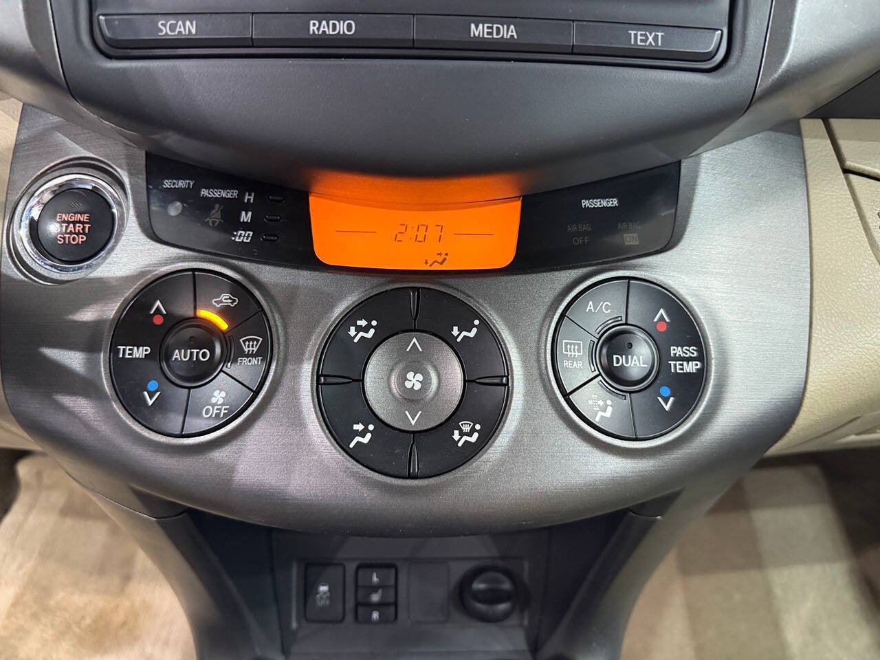 Used 2012 Toyota RAV4 Limited w/ Premium Plus Value Pkg AWD/4WD image 14