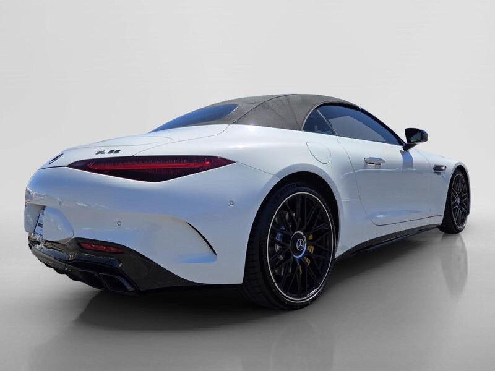 Certified 2022 Mercedes-Benz SL 55 AMG 4MATIC image 5