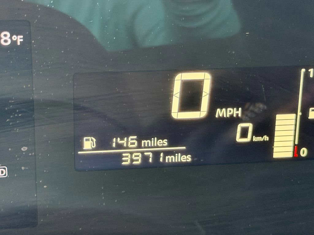 Certified 2025 Nissan Kicks SV FWD image 21