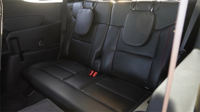 Used 2023 Ford Explorer ST-Line w/ Class IV Trailer Tow Package image 15