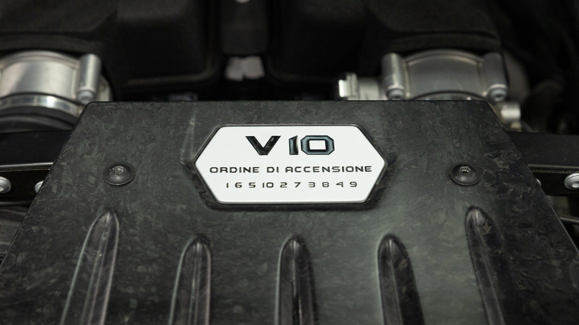 Used 2016 Lamborghini Huracan LP 610-4 image 76