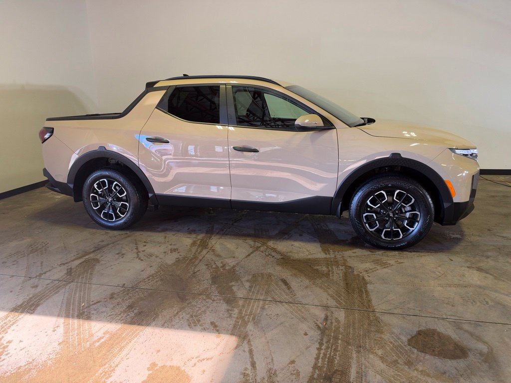 Certified 2024 Hyundai Santa Cruz SEL w/ Activity Package AWD/4WD image 8
