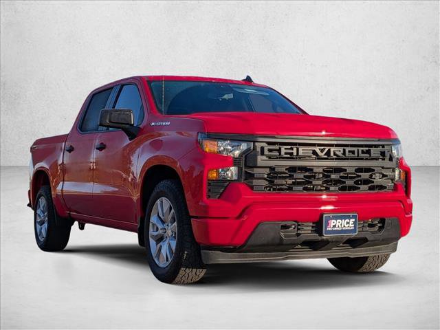 Used 2023 Chevrolet Silverado 1500 Custom image 3