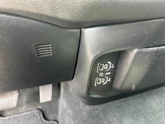 Used 2020 RAM 1500 Big Horn AWD/4WD image 25
