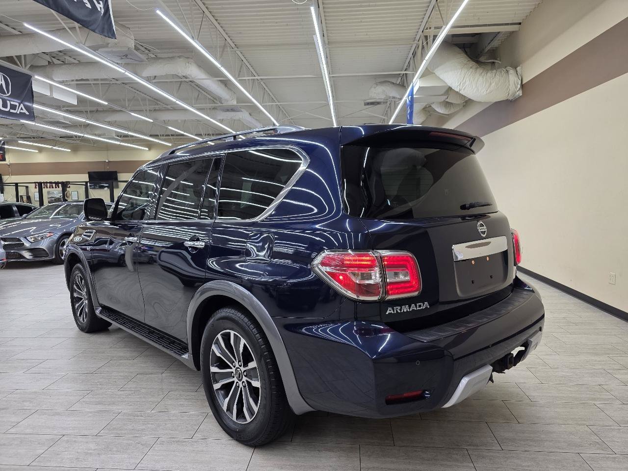 Used 2017 Nissan Armada SL w/ Moonroof Package RWD image 9